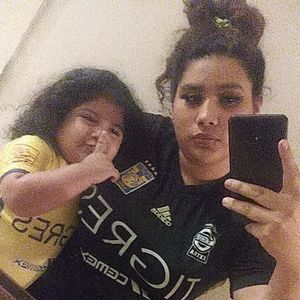 Meet your Posher, Sharon